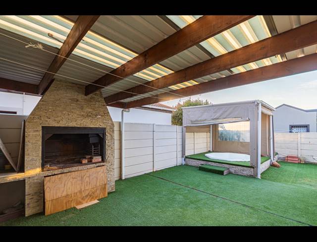 3 BEDROOM HOUSE FOR SALE IN PARKLANDS